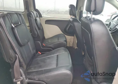 2016 Chrysler Town & Country Touring из США, поврежденный, VIN 2C4RC1BG8GR186255